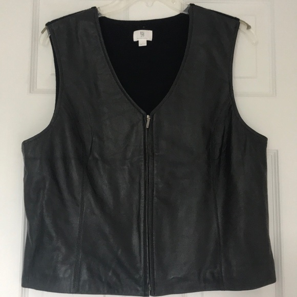 😎Vintage Black Beauty Lambskin Leather Vest😎 - Picture 1 of 6